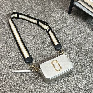 Marc Jacob’s cross body bag